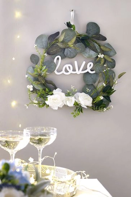 Green/White Wedding Love Wreath