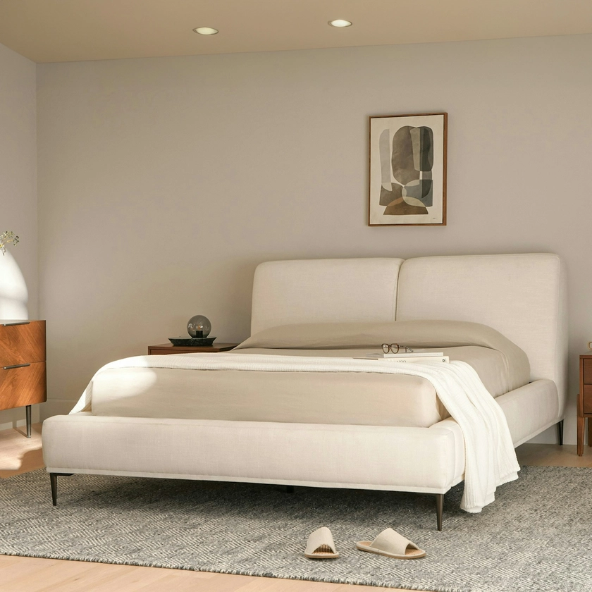 Abisko Quartz White Queen Bed