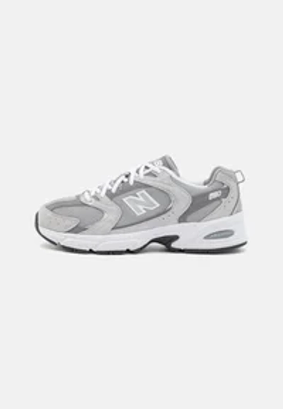 New Balance MR530 UNISEX - Sneakers laag - grey/white/grijs - Zalando.nl