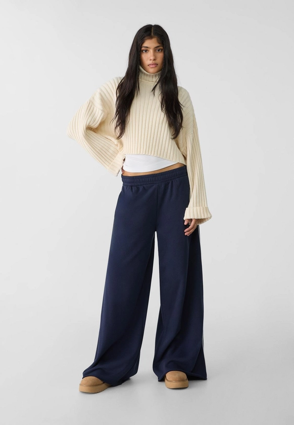 Pantalón felpa wide leg vivo