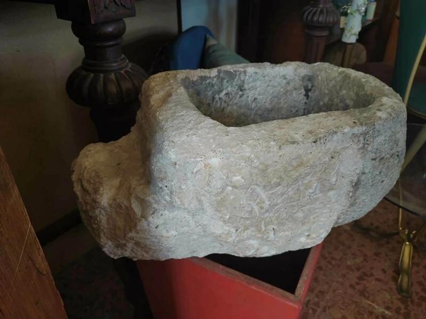Stone Bowl Sink With Carved Face, Italy Early 1900s | Vinterior