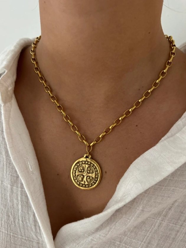 DUBLIN COIN NECKLACE