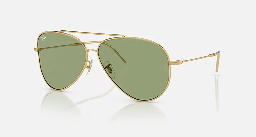 AVIATOR REVERSE Sunglasses in Gold and Green - RBR0101S | Ray-Ban® GB