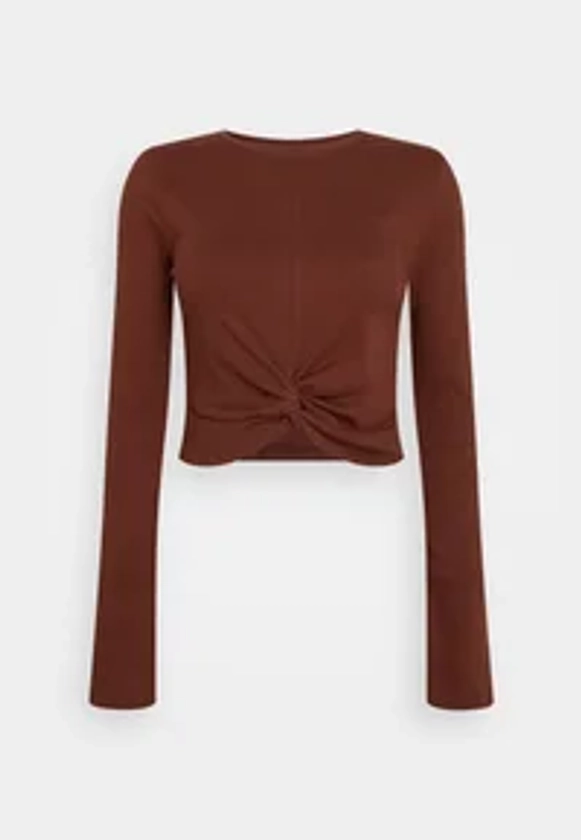 Noisy May NMDRAKEY TWIGGI - T-shirt à manches longues - cappuccino/marron - ZALANDO.FR