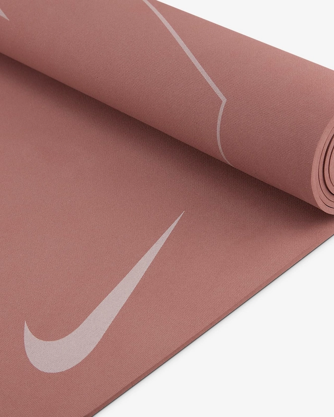 Tapis de yoga réversible Nike (4 mm). Nike FR