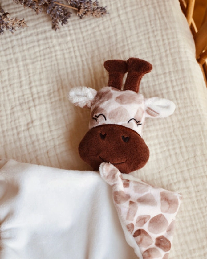 Charlie doudou girafe ultradoux personnalisable | Maison Syann