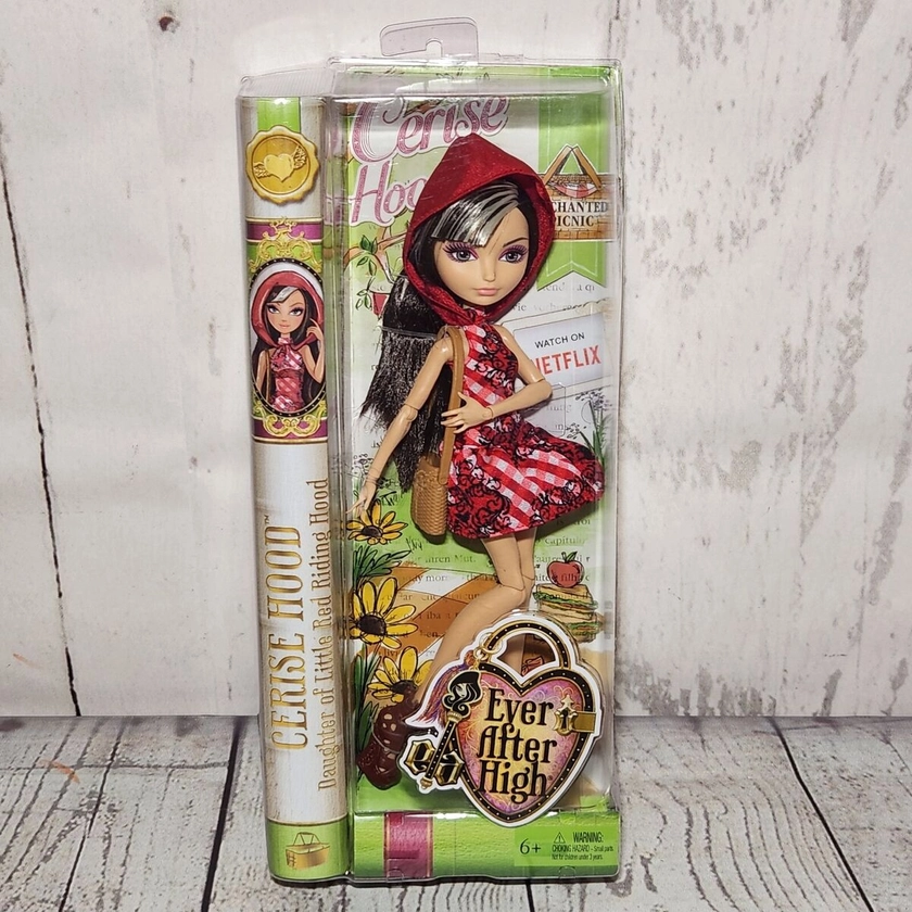 Ever After High Cerise Hood Daughter of Little Red Riding Hood Enchanted Picnic