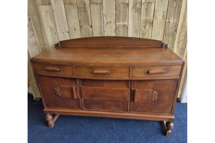 Scottish Cooperative wholesale society limited Art Deco oak sideboard, fitted with a gallery bac