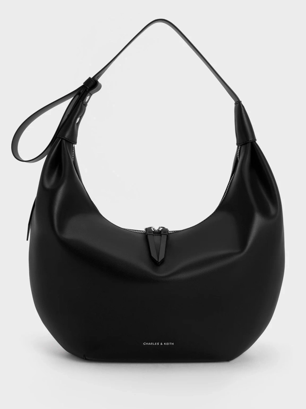Noir Odella Curved Hobo Bag | CHARLES & KEITH