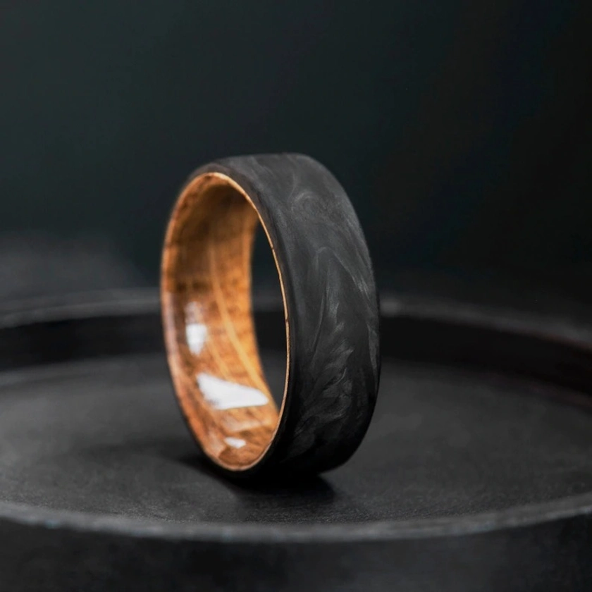 The Serenity Ring | Whiskey Barrel & Carbon Band