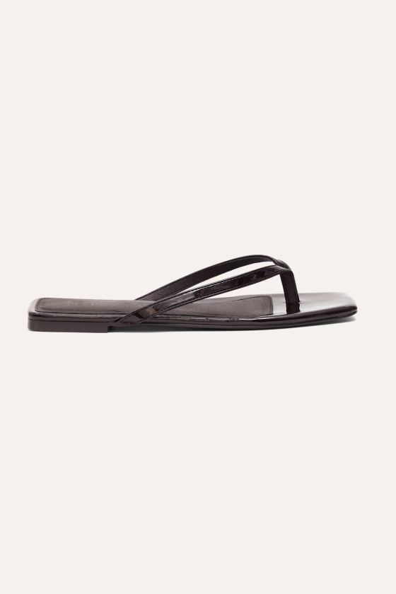 Nelly Thong Sandal in Chocolate | Elka Collective