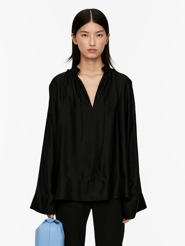 Chemisier froncé imprimé Stockholm - Noir - Blouses - ARKET FR