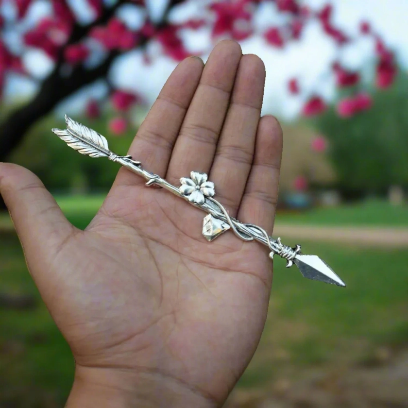 Viking Celtic Thorns and Roses Arrow Hair Stick