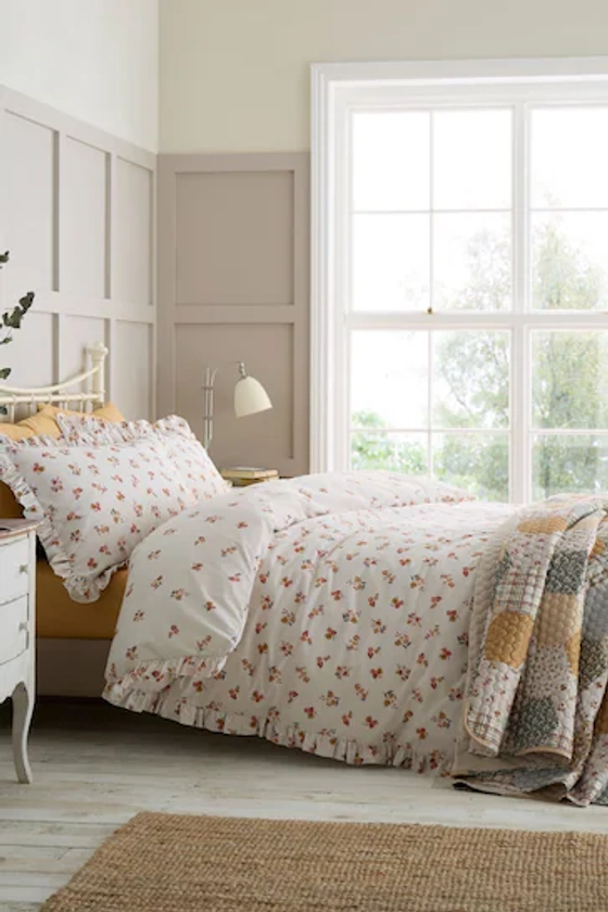 Catherine Lansfield Natural Frill Ditsy Floral Reversible Duvet Cover Set