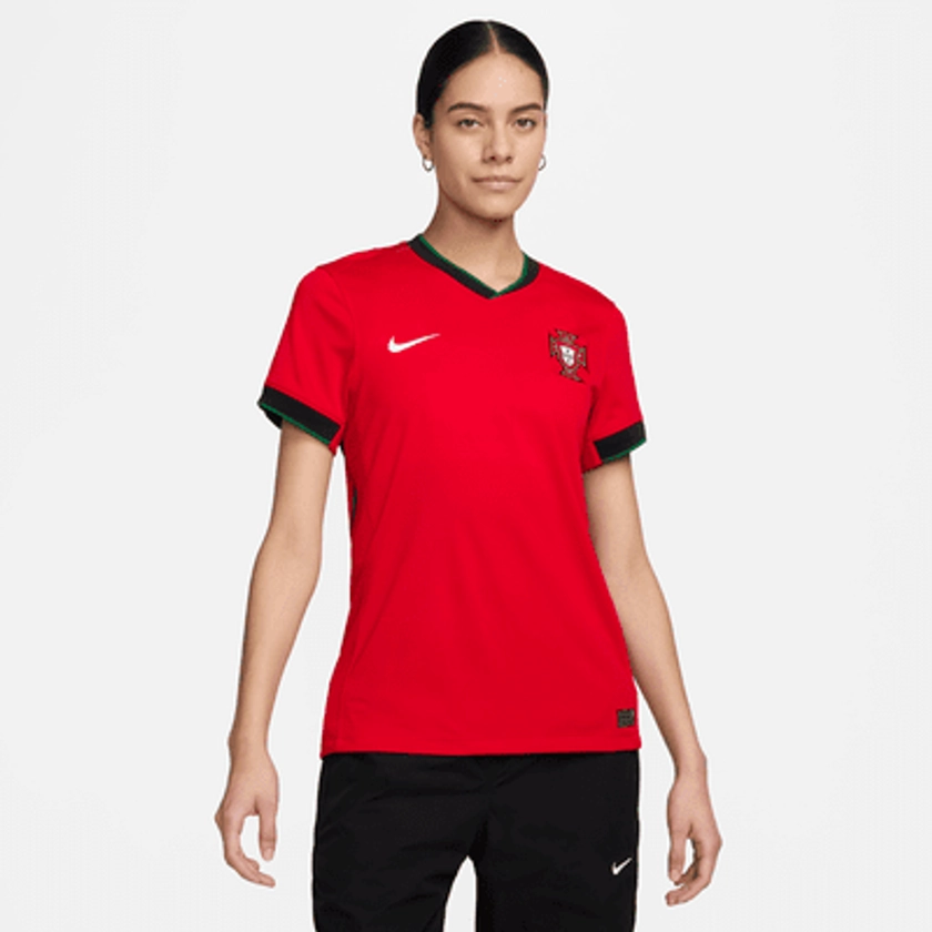 Maillot de foot replica Nike Dri-FIT Portugal (Équipe masculine) 2024/25 Stadium Domicile pour femme