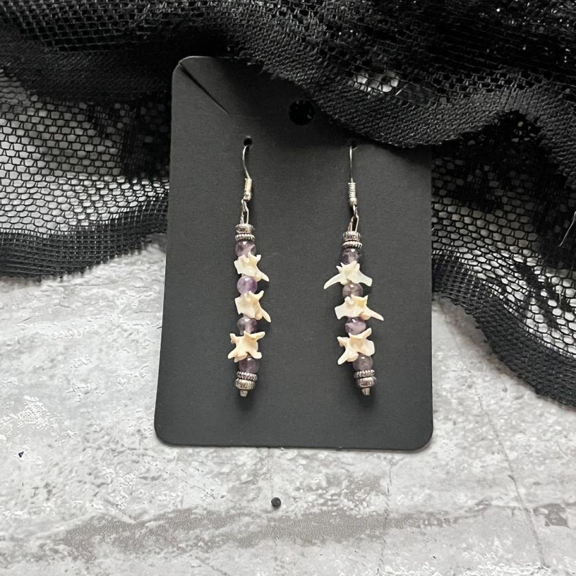 Snake vertebrae earrings, bone earrings, natural bone jewelry, Amethyst, witchy earrings for her, oddity jewelry, nickle free, oddity gifts