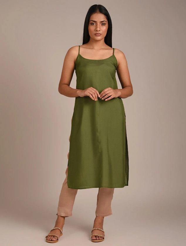 Women Olive Green Heavy Muslin Regular Fit Slips