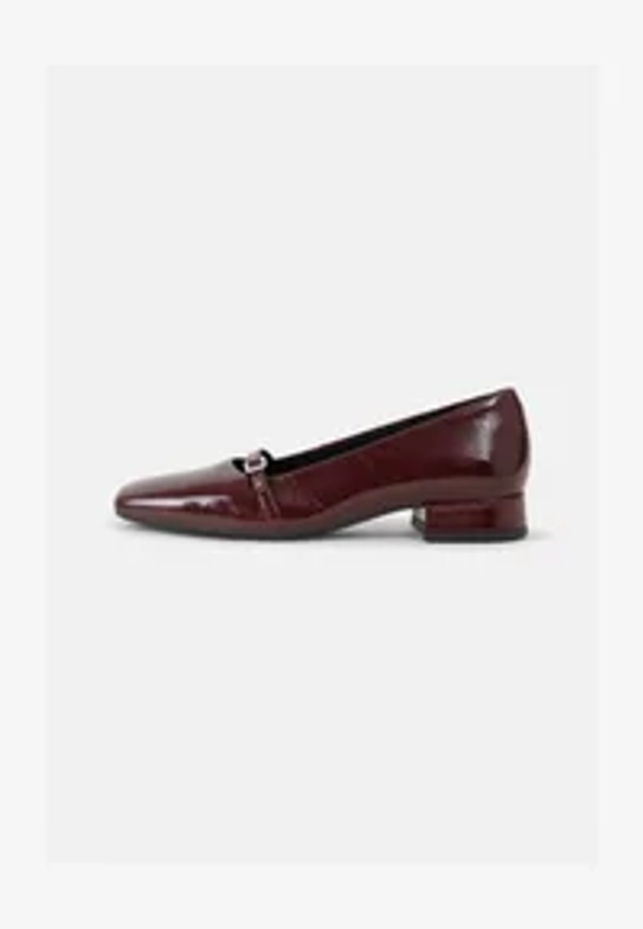 DEBBI - Classic heels - cherry