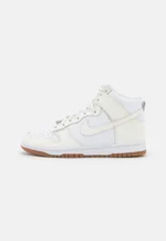 Nike Sportswear DUNK - Baskets montantes - white/sail/med brown/blanc - ZALANDO.FR