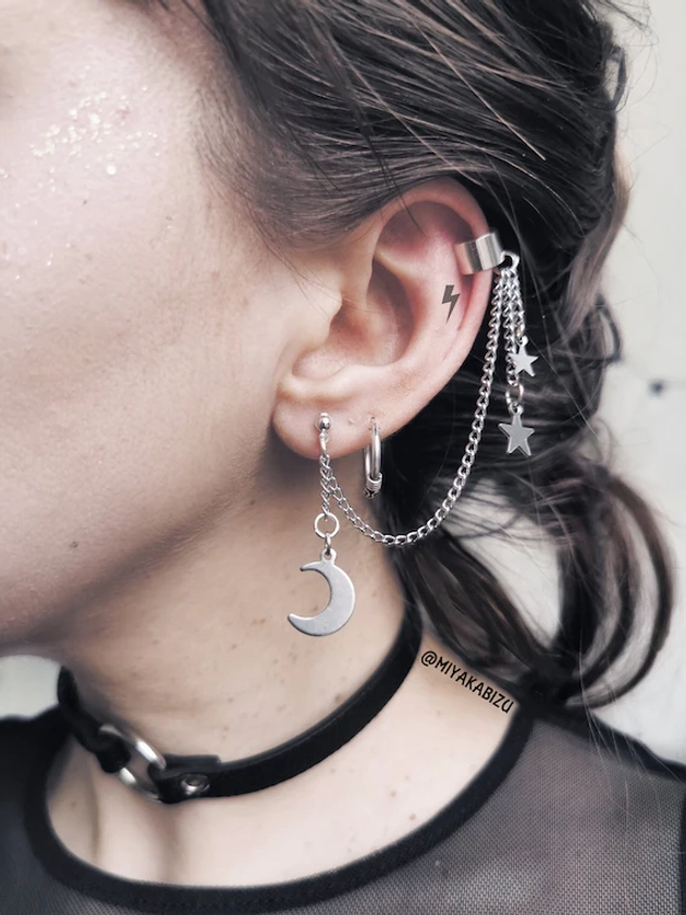 moon ear cuff with stars chain GRUNGE aesthetic stainless steel