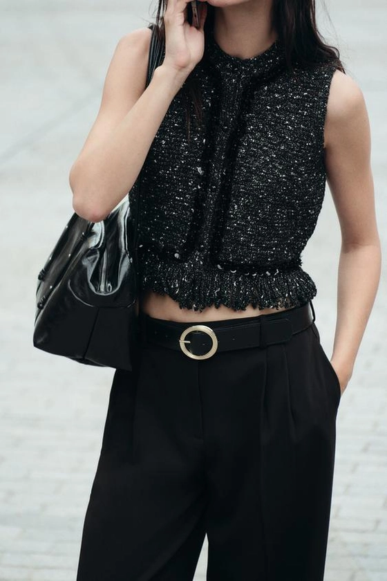 GILET À FRANGES ET SEQUINS