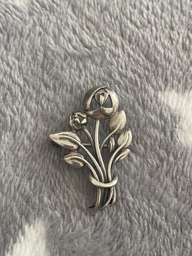 VINTAGE SCOTTISH SILVER GLASGOW ROSE BROOCH BY KIT HEATH BOUQUET DESIGN 1995