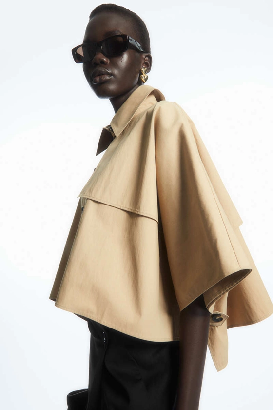 CROPPED TRENCH COAT CAPE - LIGHT BEIGE - COS