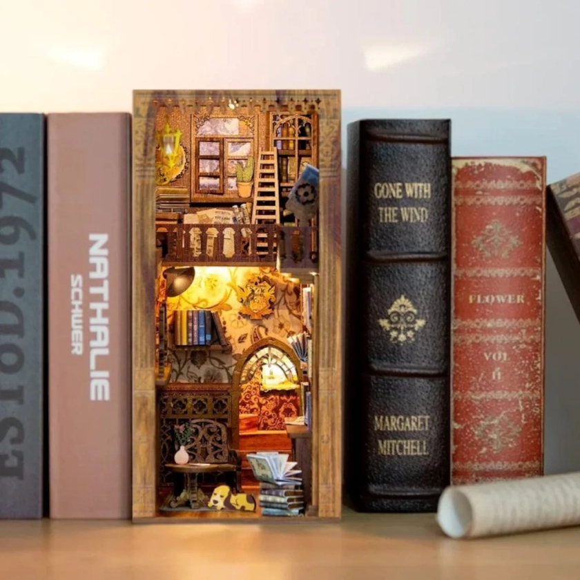 Book Nook Bookstore With LED Light Bookshelf Insert Diorama - Etsy