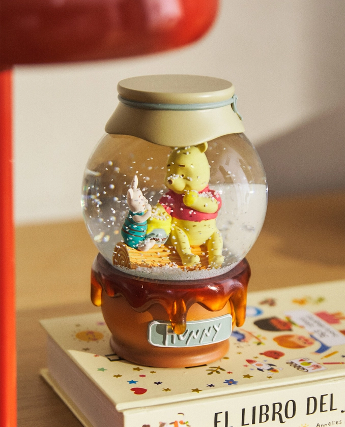 CHILDREN’S WINNIE THE POOH SNOW GLOBE