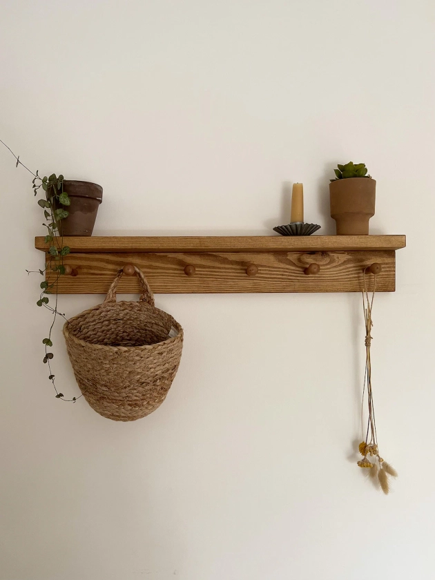 Shaker Peg Shelf made from Solid Wood | Peg Rail | Peg Shelf | Coat Hook | Kitchen Rail | Handcrafted | Folkhaus