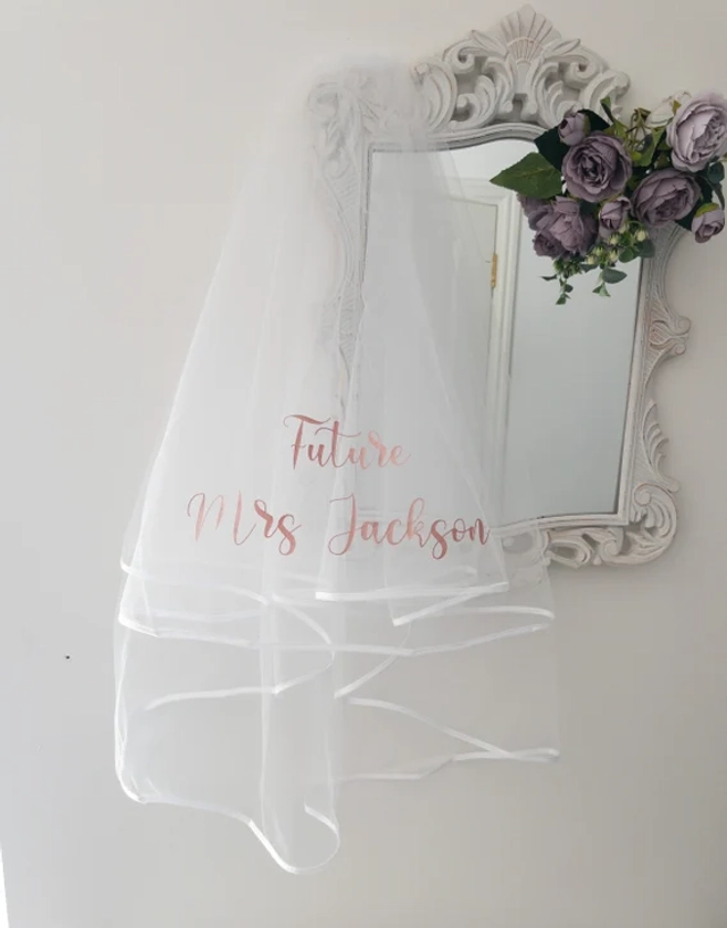 Personalised hen veil, bride to be, Personalised wedding veil, hen party, gifts for bride, hen do