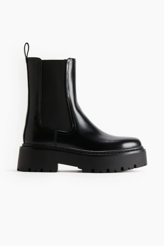 Chunky Chelsea Boots - Low heel - Black - Ladies | H&M US