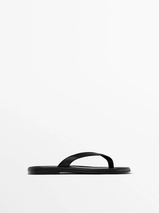 Padded flat sandals - Massimo Dutti Worldwide