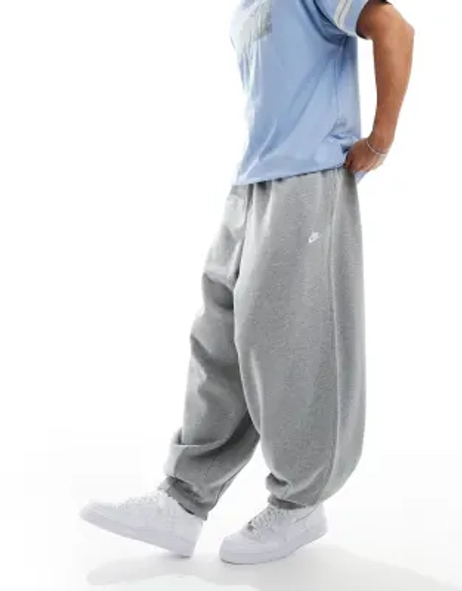 Nike - Club - Pantalon de jogging oversize en tissu éponge - Gris