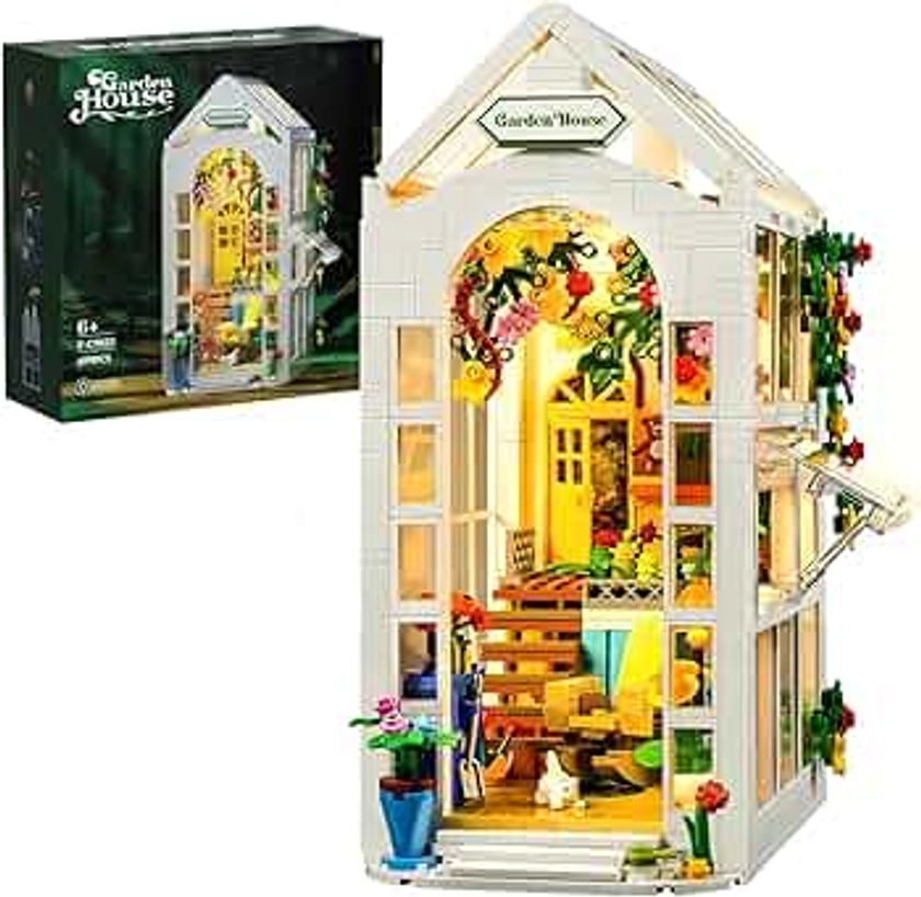 Flower House Building Set with LED Lights, Garden House Building Toy Compatible with Lego, Greenhouse Model Gift for Girls Friend and Women, Book Nook Kit DIY Decoration (699 Pieces)