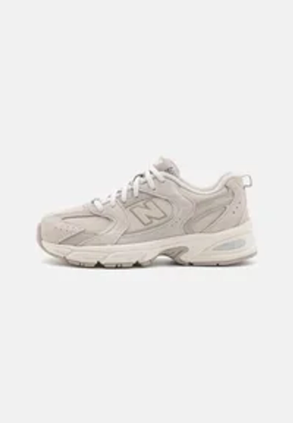 New Balance 530 - Baskets basses - beige/grey/blanc - ZALANDO.FR