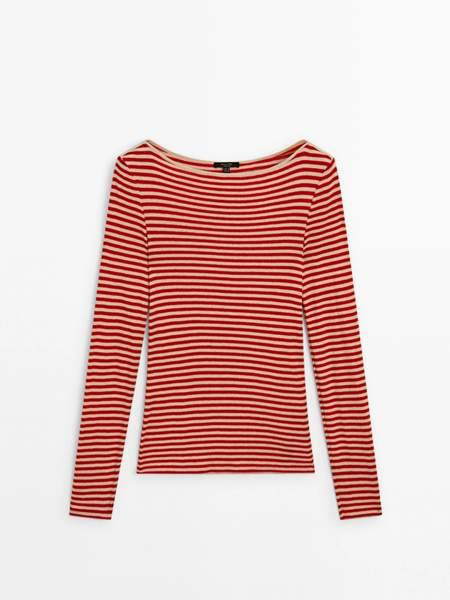 Striped long sleeve felt texture T-shirt · Red, Black · T-shirts And Polo Shirts | Massimo Dutti