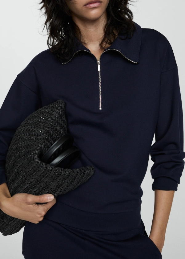 Sweat-shirt col montant zip - Femme | MANGO France métropolitaine