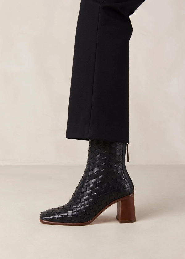 West Braided Black Leather Ankle Boots | ALOHAS