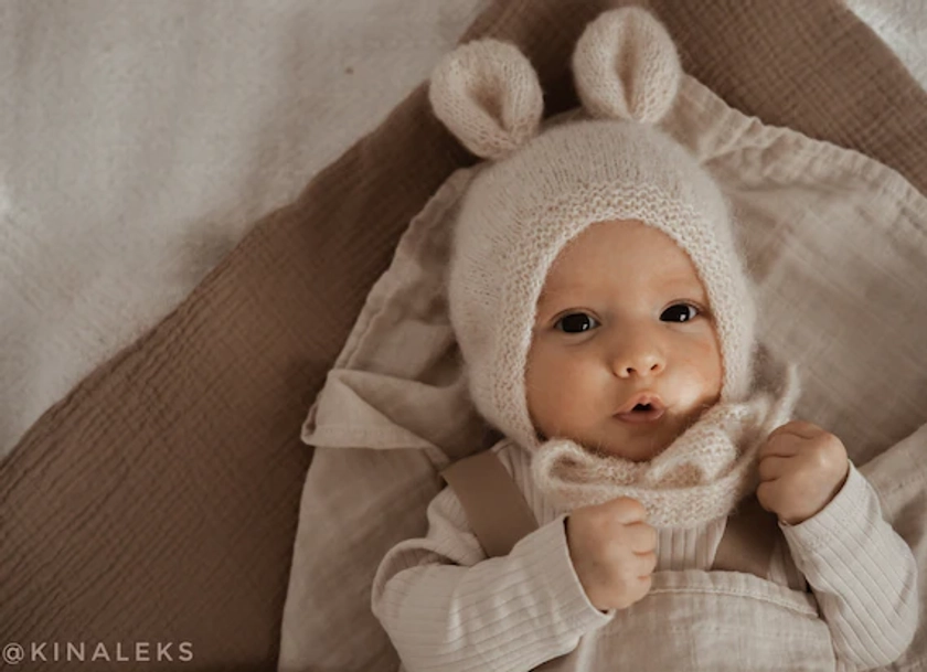 Bonnet d&#39;ours grandes oreilles, bonnet de bébé tricoté, cadeau de bienvenue parfait pour nouveau-né à la maison ou de baby shower, cadeau de Noël fait main, style neutre