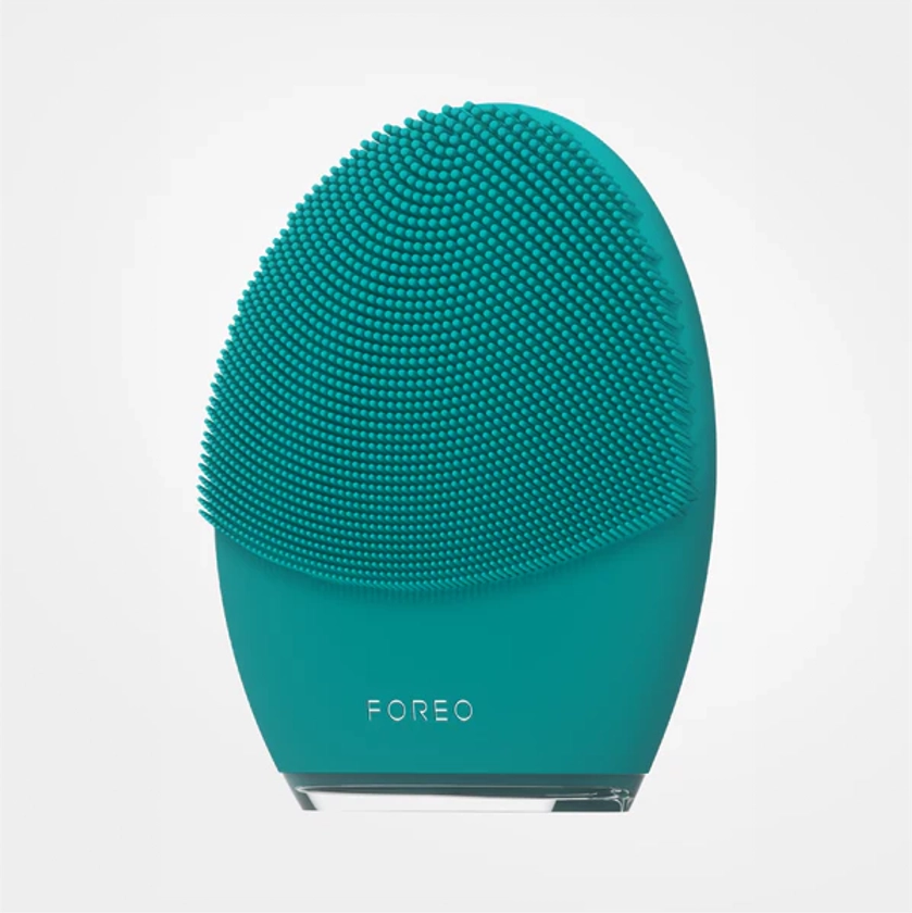 FOREO LUNA 4 Men - Face and Beard Cleansing Device