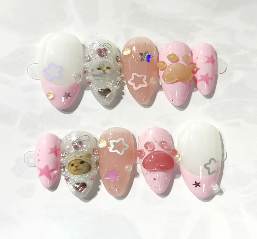 Cute Pink Cat Oval Press On Nails, Handmade Face Cat Sticker Y2k Faux Acrylic Design Nails, Custom Nailbox, Baby Wear Nails, Gifts For Her