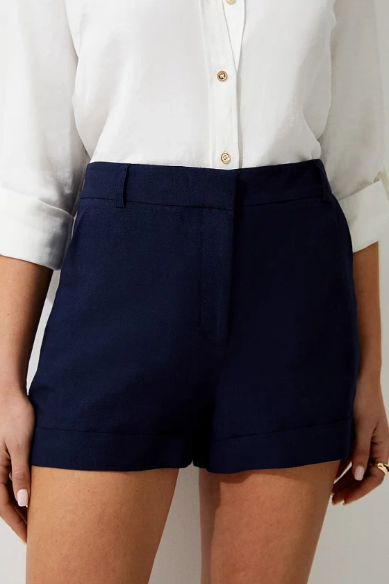 Premium Linen Viscose Tailored Turn Up Hem Shorts | Karen Millen