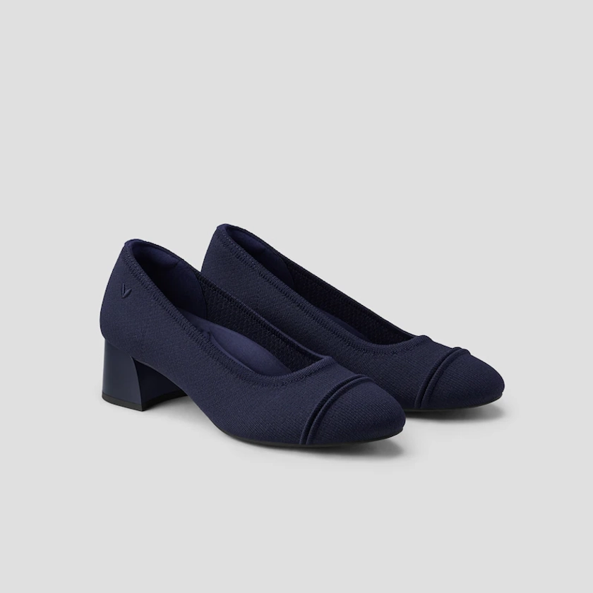 Julie Pro Round-Toe Chunky Heels Navy -Washable & Comfortable | VIVAIA