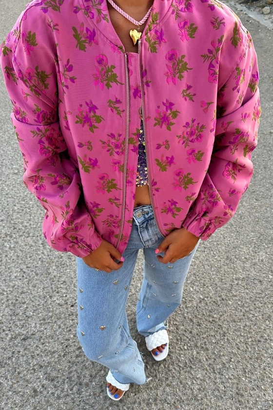 Roze bomber met bloemenprint | Loavies