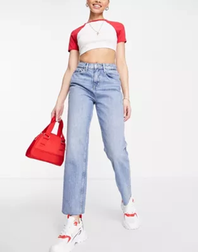 Miss Selfridge - Jean slim taille haute - Bleu délavé moyen | ASOS