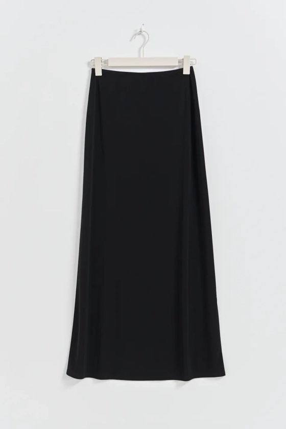 Low waist maxi skirt - Black - Women - Gina Tricot