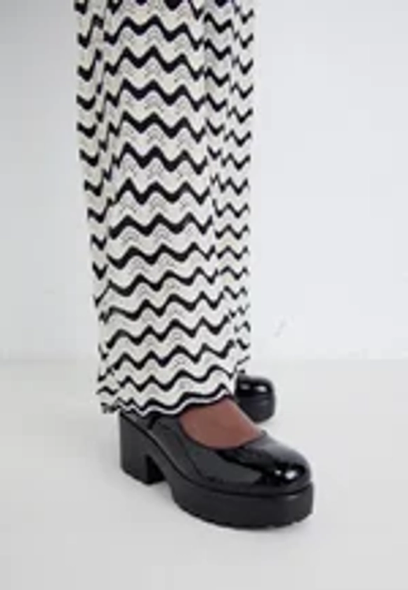 Koi Footwear VEGAN TIRA CLASSIC MARY JANES - Escarpins à plateforme - black/noir - ZALANDO.FR