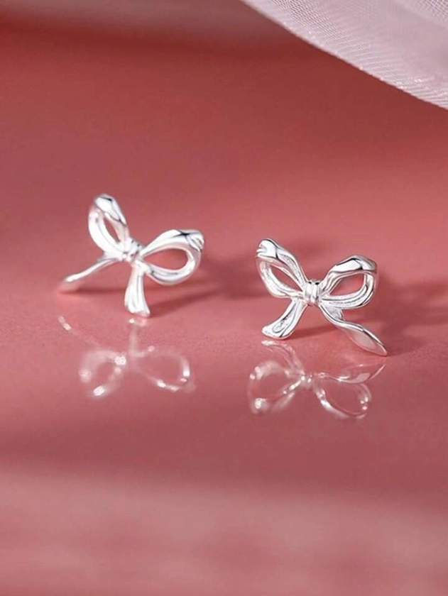 1pair Fashionable Simple Chic Bow Stud Earrings