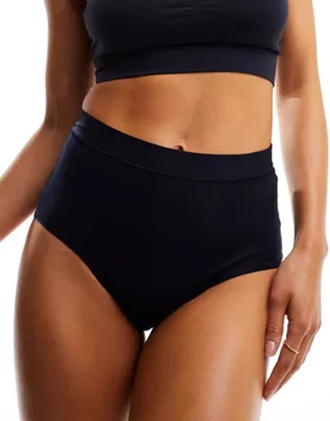 Female Engineering - Culotte menstruelle à taille haute en coton ultra absorbante - Noir | ASOS